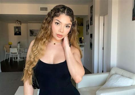 Investigators said that 20-year-old Mauricio Damian-Guerrero took video of the woman&39;s private. . Leslie guerrero onlyfans